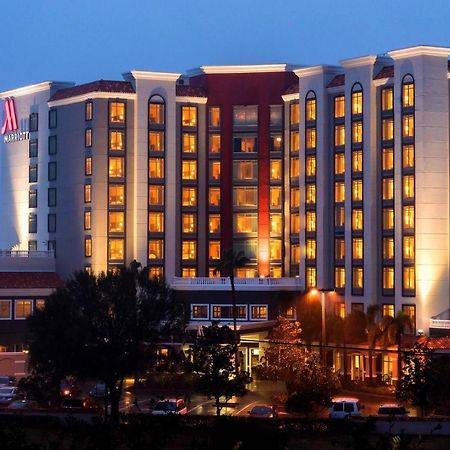 เซนต์ปีเตอร์สเบิร์ก แมริออท เคลียร์วอเตอร์ Hotel ภายนอก รูปภาพ