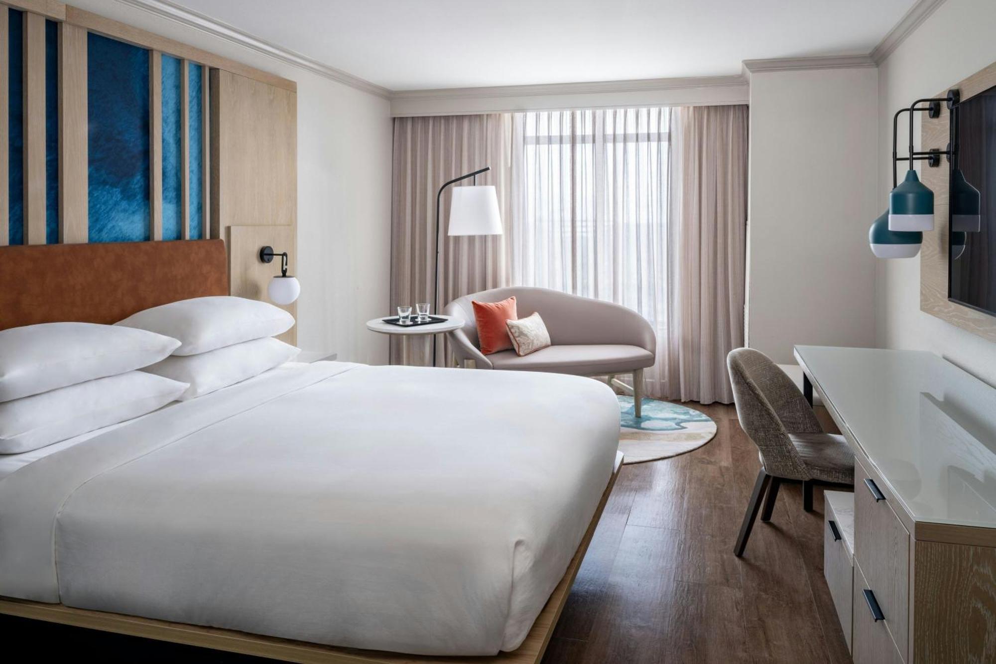 เซนต์ปีเตอร์สเบิร์ก แมริออท เคลียร์วอเตอร์ Hotel ภายนอก รูปภาพ